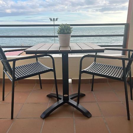 Maravilloso Apartamento En Primera Linea De Playa Con Vistas Al Mar En Caleta De Velez 2 D Exteriör bild